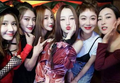 娛樂(lè)圈的吃瓜看客,揭秘明星幕后故事