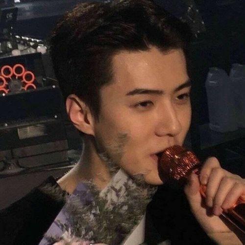 娛樂(lè)圈吃瓜抖音背景圖片,揭秘抖音背景下的吃瓜盛宴