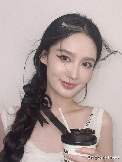 劉亦菲娛樂吃瓜,揭秘明星幕后生活點滴