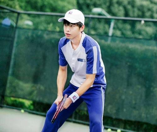 娛樂(lè)吃瓜醬小男孩,揭秘娛樂(lè)圈背后的故事