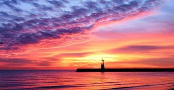 娛樂吃瓜醬晚霞,吃瓜醬帶你領(lǐng)略?shī)蕵啡ν硐紩r(shí)刻