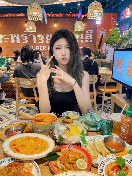 娛樂吃瓜美人腿燒烤,娛樂界的美食盛宴與八卦風云