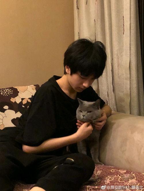 嚴(yán)浩翔吃瓜娛樂圈,娛樂圈背后的那些瓜