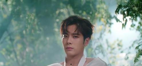 雙男主娛樂(lè)圈吃瓜的小說(shuō),瓜田里的甜蜜較量