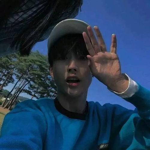 娛樂吃瓜頭像男生霸氣,娛樂吃瓜頭像男生風(fēng)采獨(dú)樹一幟