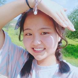 進娛樂圈吃瓜卻紅了,娛樂圈“吃瓜”達人意外走紅